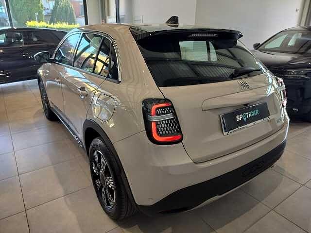Fiat 600 Hybrid Hybrid 145 CV DCT MHEV Pop