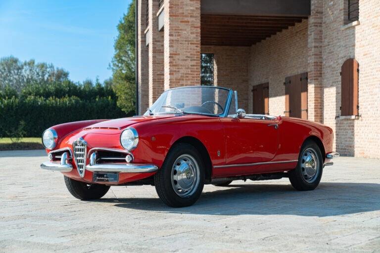 1964 Alfa Romeo Giulia Spider - RDS01661