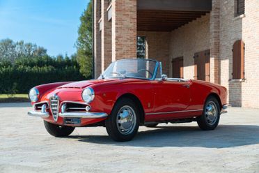 1964 Alfa Romeo Giulia Spider - RDS01661
