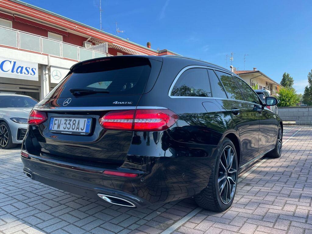 Mercedes Classe E 220 220 D Exclusive 4Matic 9G-Tronic Plus