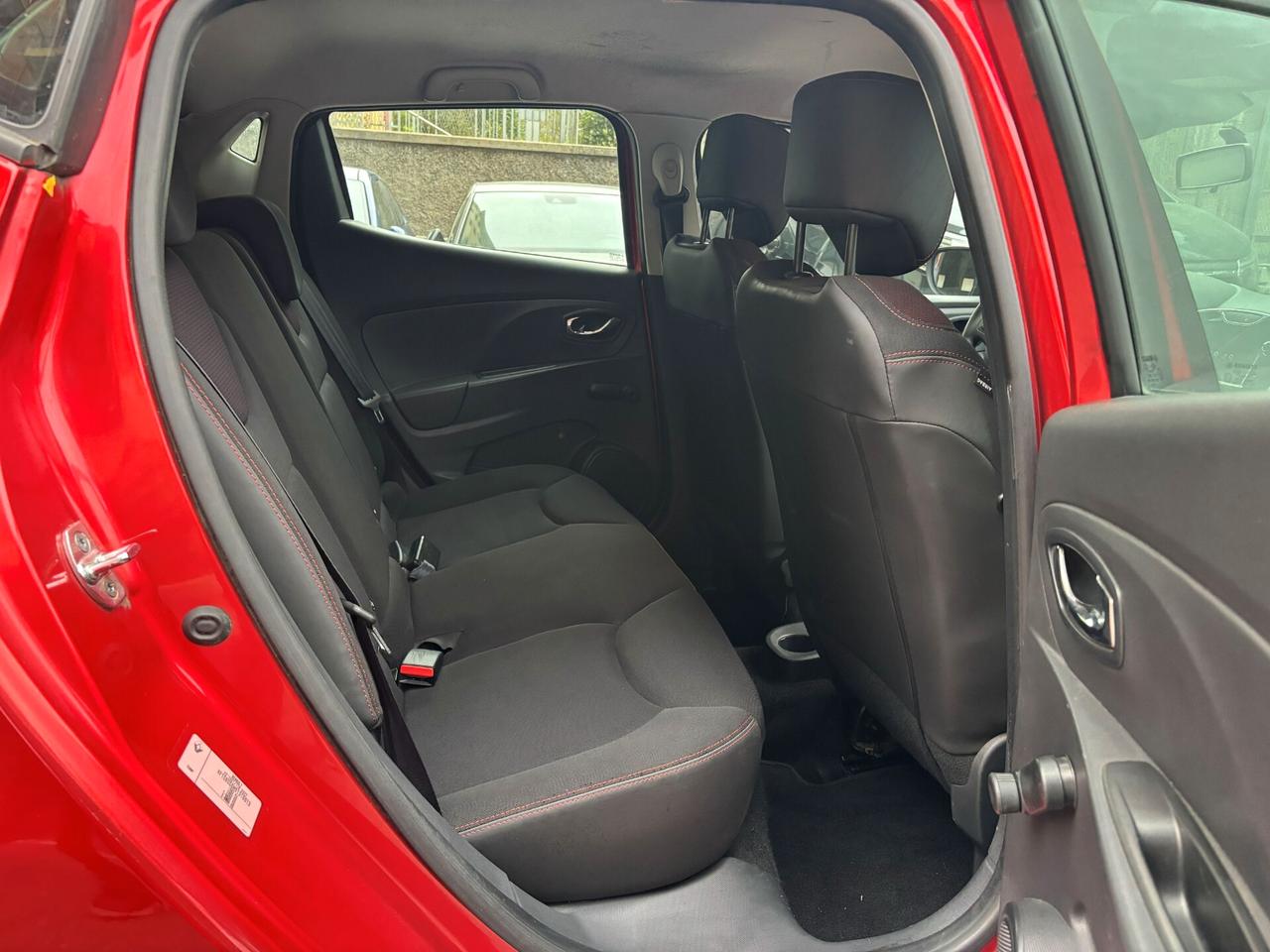 Renault Clio 1.2 75CV 5 porte Wave UNIPROPRIETARIO