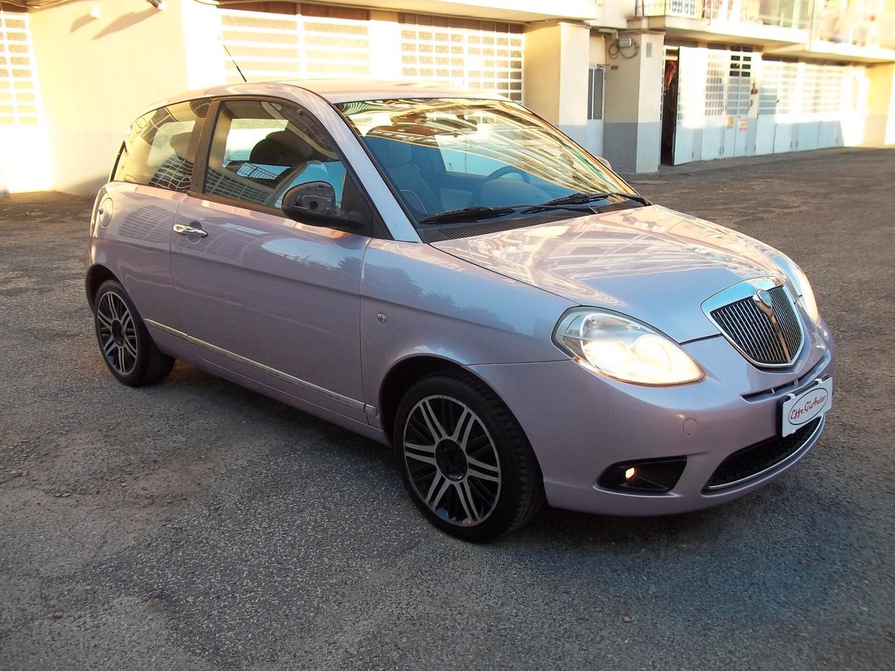 Lancia Ypsilon Elle Collection 1.2 8v 109.400km
