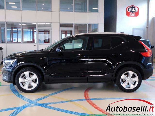 VOLVO XC40 B3 2.000 MHEV 163CV CORE AUTOMATICA NAVIGATORE