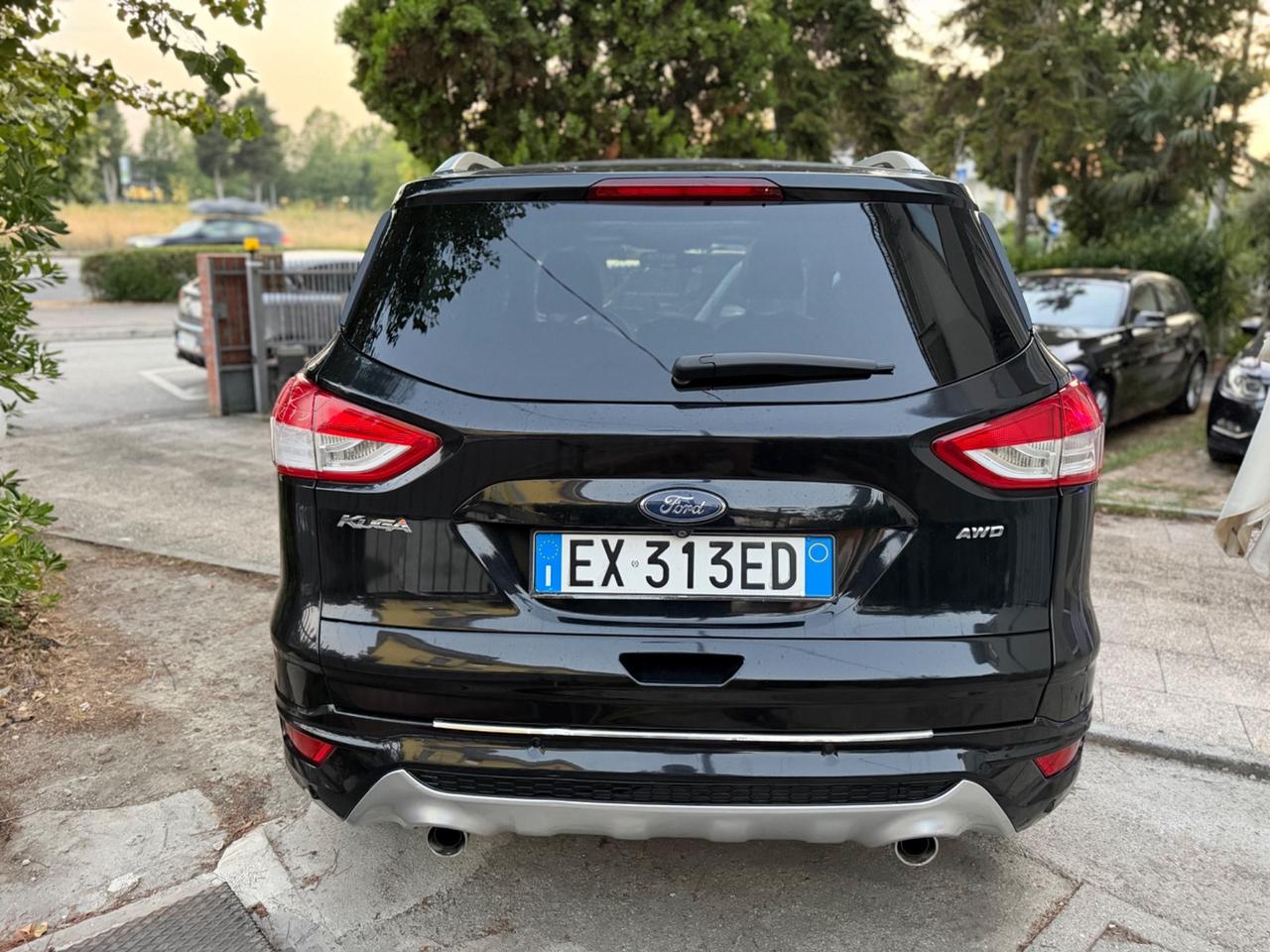 Ford Kuga 2.0 TDCI 180 CV S&S 4WD Powershift Titanium X
