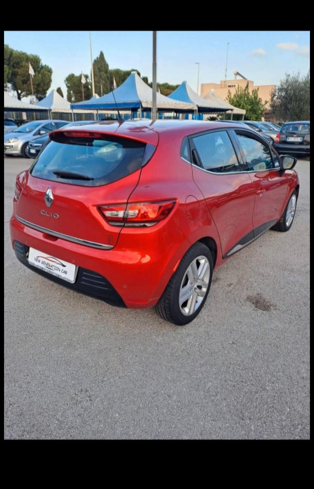 Renault Clio dCi 8V 75 CV 5 porte Duel
