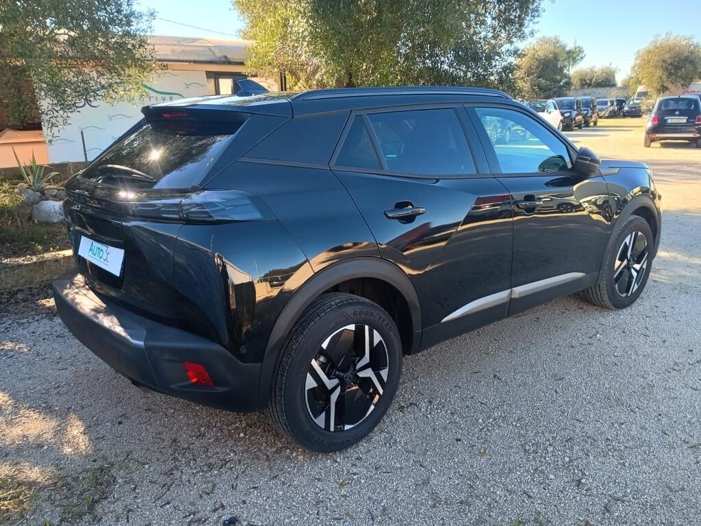 Peugeot 2008 1.2 100cv Allure