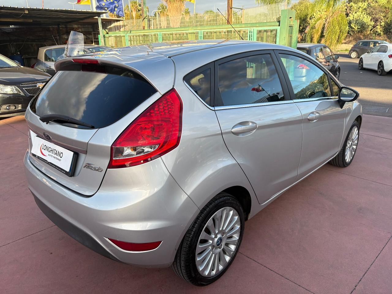 Ford Fiesta 1.4 TDCi 5p. Ghia