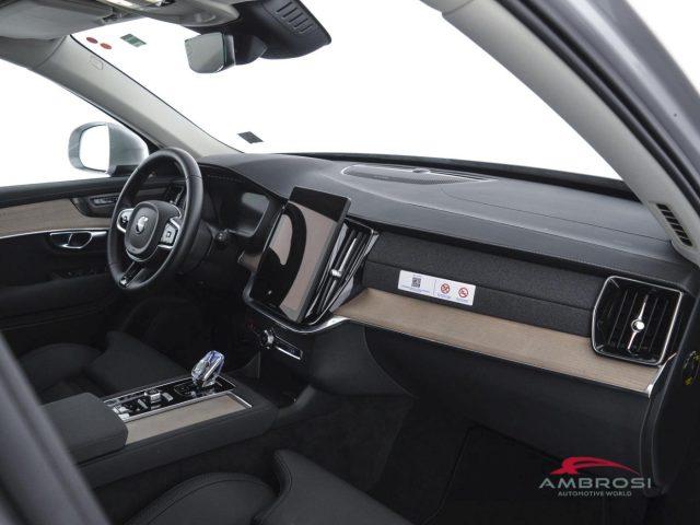 VOLVO XC90 2.0 b5 Plus Bright awd 7p.ti auto