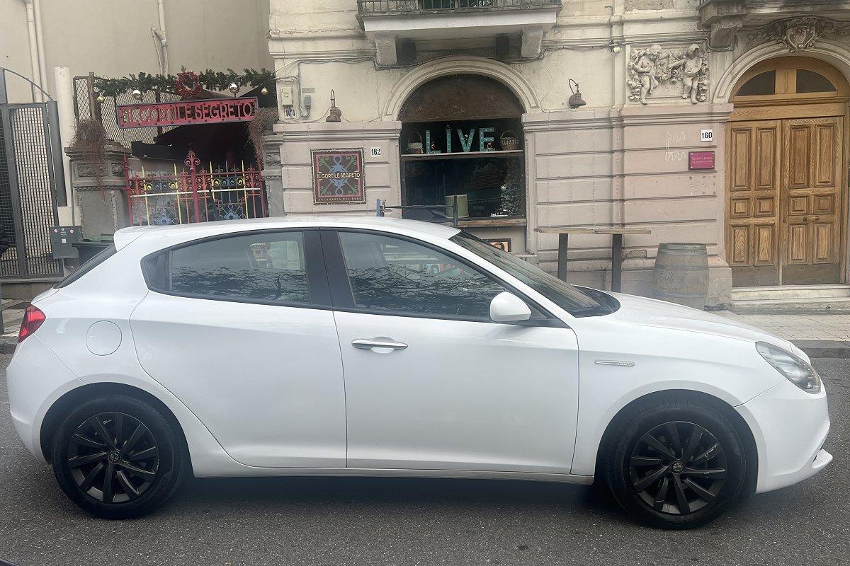 ALFA ROMEO Giulietta 1.6 JTDm 120 CV