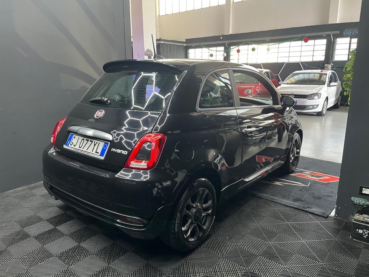 Fiat 500 1.0 Hybrid 70 CV Sport (2022) – Style e Risparmio!