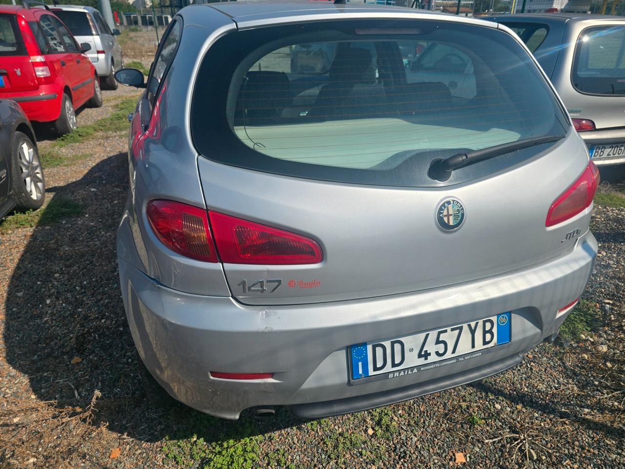 Alfa Romeo 147 1.9 JTD (120) 5 porte Distinctive