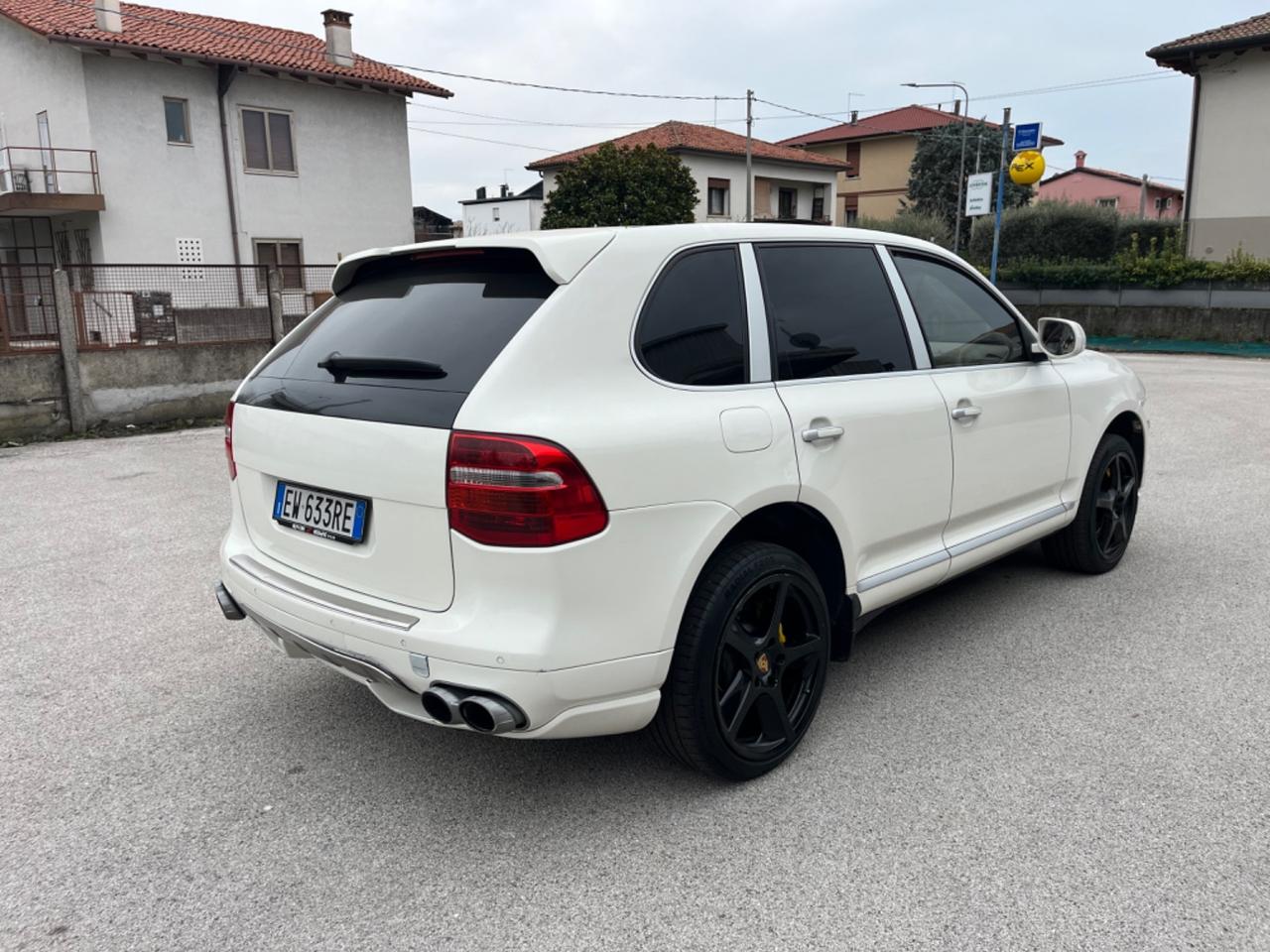 Porsche Cayenne 4.8 S