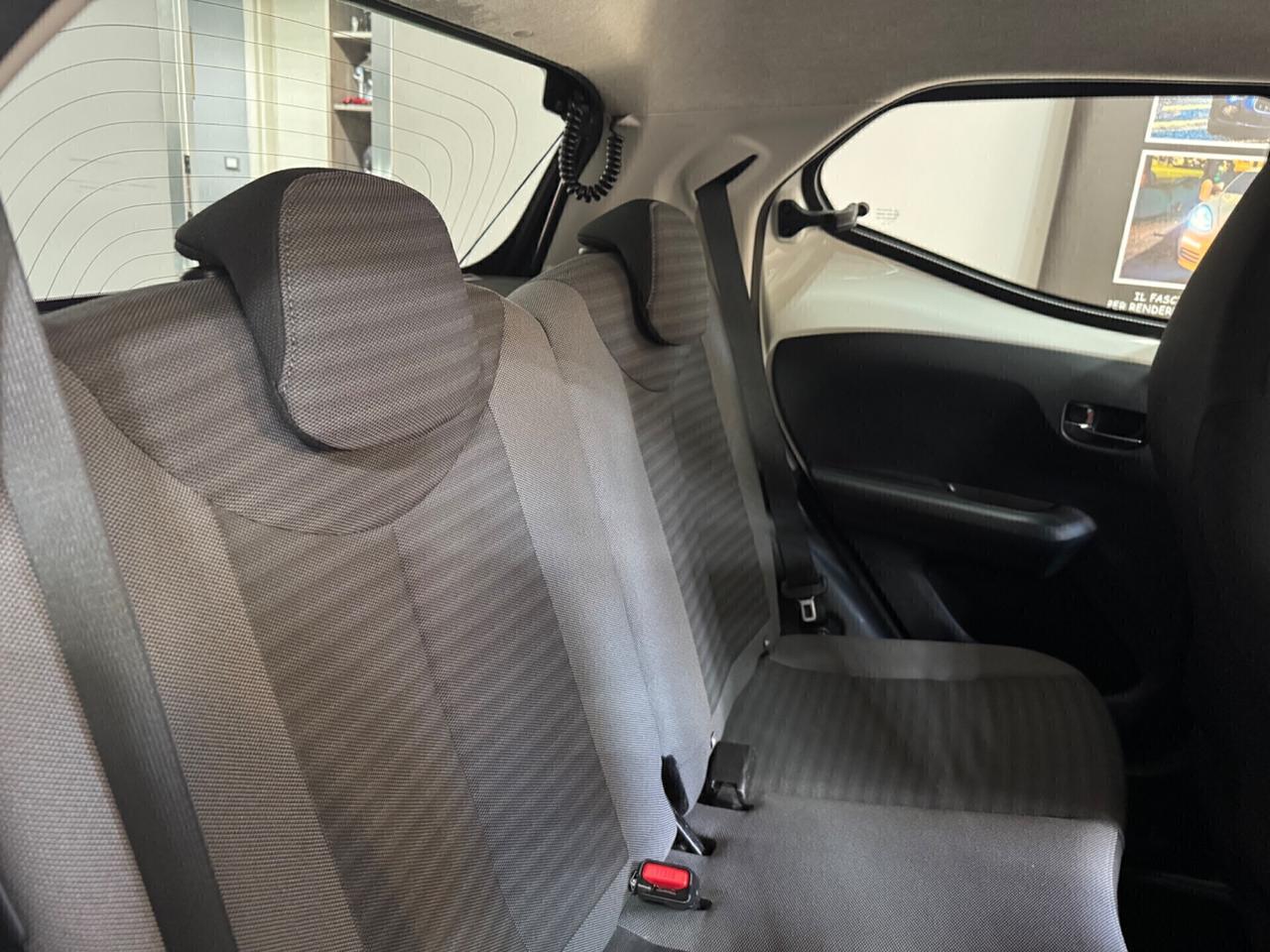 Toyota Aygo Connect 1.0 72CV 5p x-business