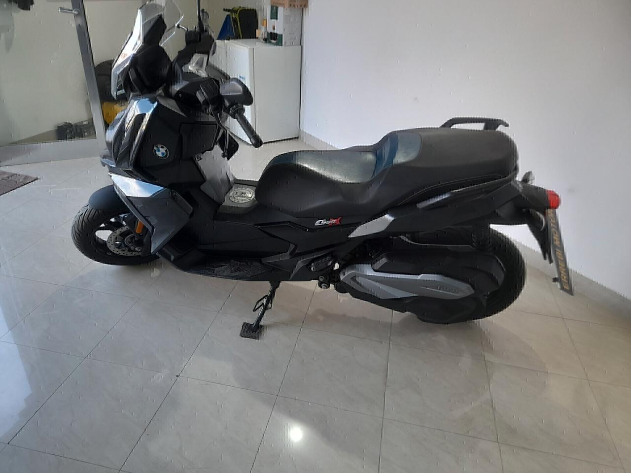 GARANZIA TAGLIANDO E PASSAGGIO INCLUSI