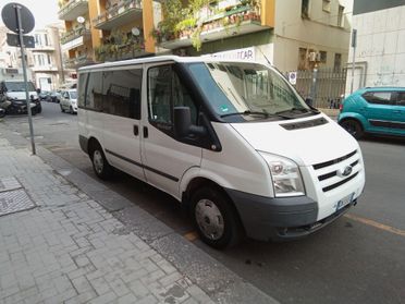 FORD TRANSIT 2.2 TDCI TREND 9 POSTI – 120.000 KM – GANCIO TRAINO – GARANZIA – PARI AL NUOVO