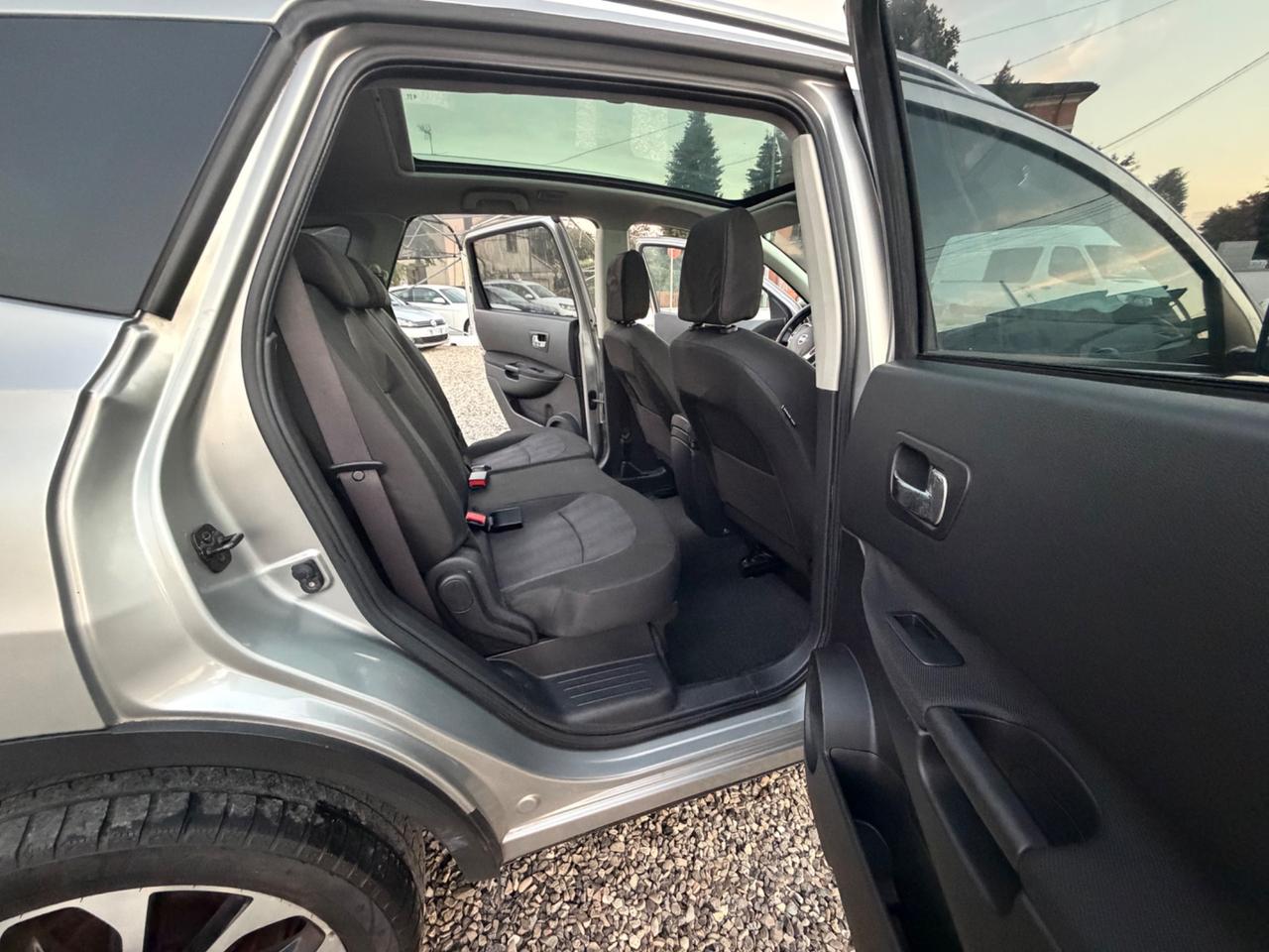 Nissan Qashqai+2 2.0 DCi Acenta 4x4