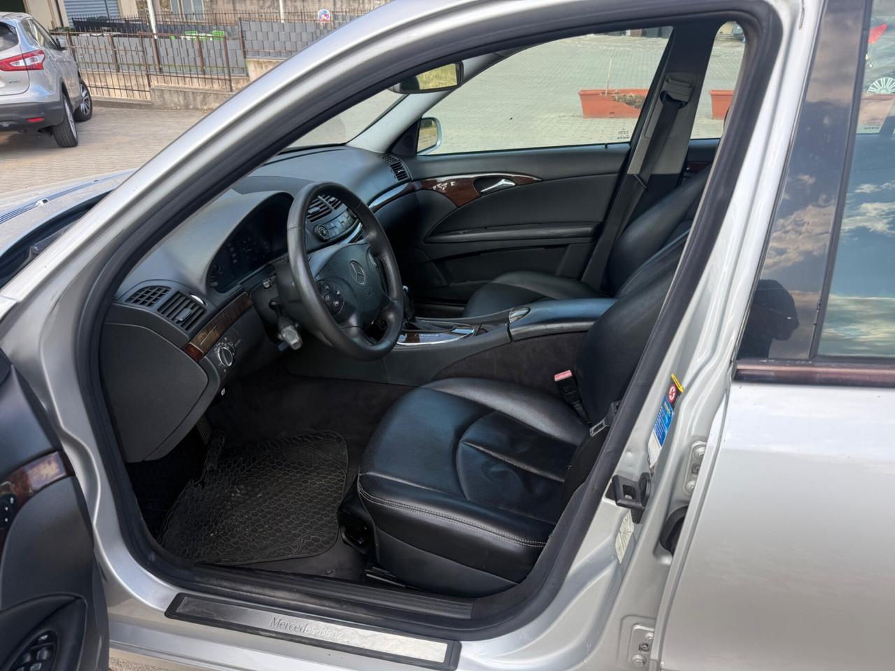 Mercedes-benz E 220 CDI cat EVO Avantgarde