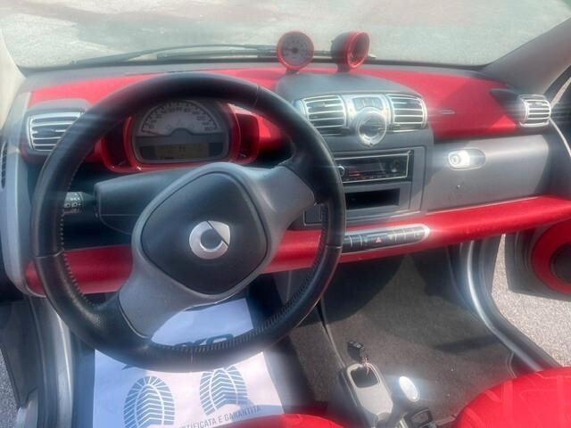 Smart ForTwo 1000 52 kW MHD coupé pure