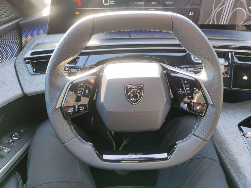 Peugeot 3008 II 2021 1.2 hybrid 48V GT 136cv e-dcs6