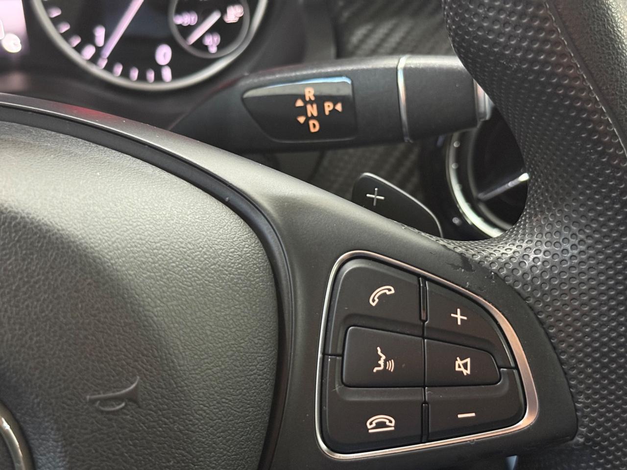 Mercedes-benz GLA 180 d Automatic Business