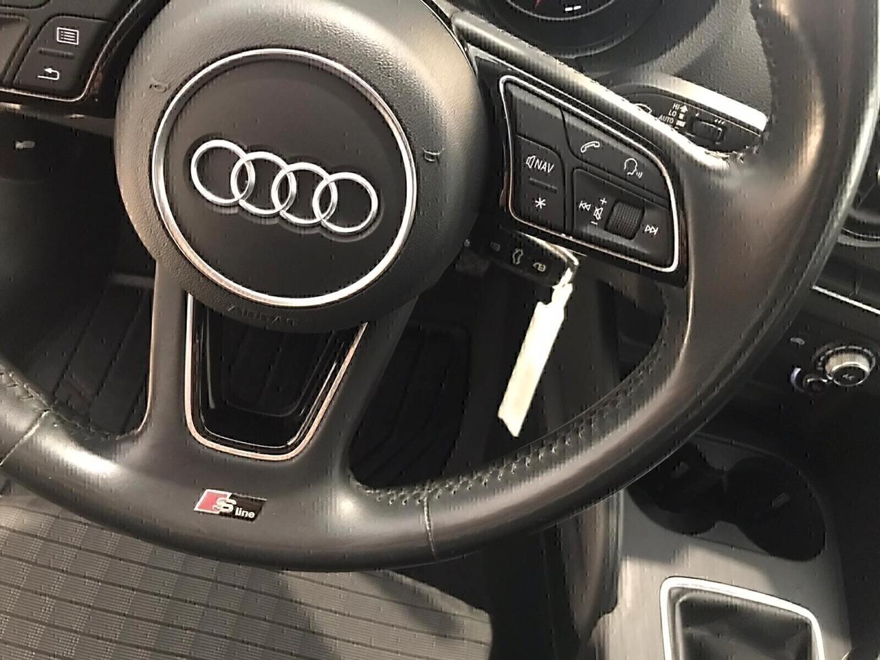 Audi A3 TDI S-LINE km 70000 IVA ESPOSTA 7/2019