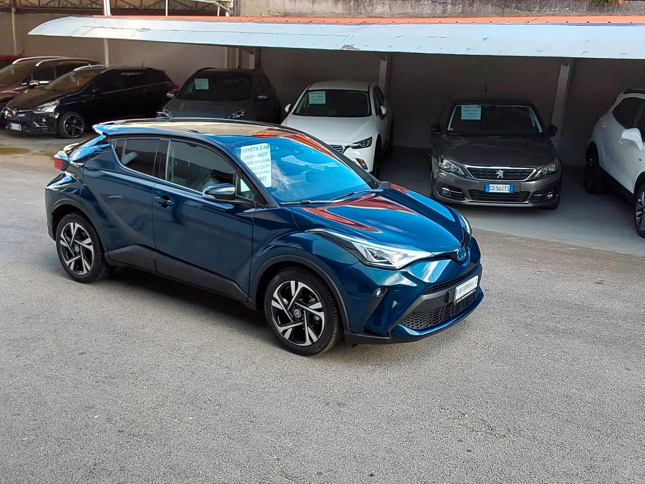 Toyota C-HR 1.8 Hybrid E-CVT Trend KM 4.400