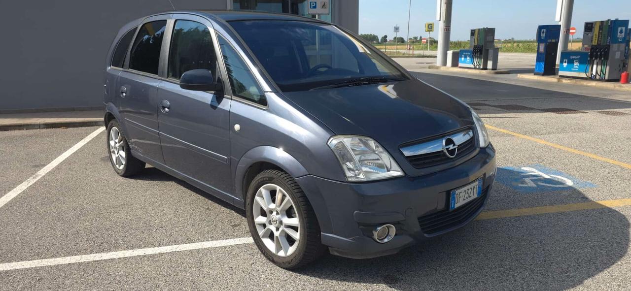 Opel Meriva 1.7 CDTI 101CV Cosmo