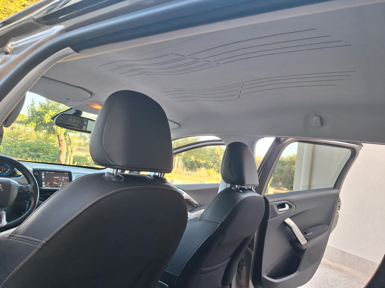 Peugeot 2008 1.6 HDi "Allure" 2016 NAVI PELLE