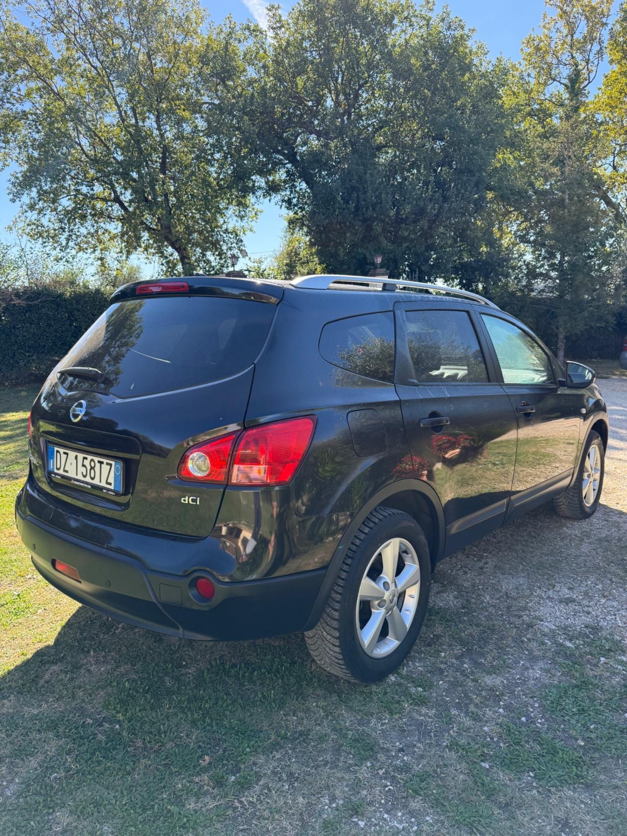 Nissan Qashqai Qashqai+2 2.0 dCi DPF n-tec