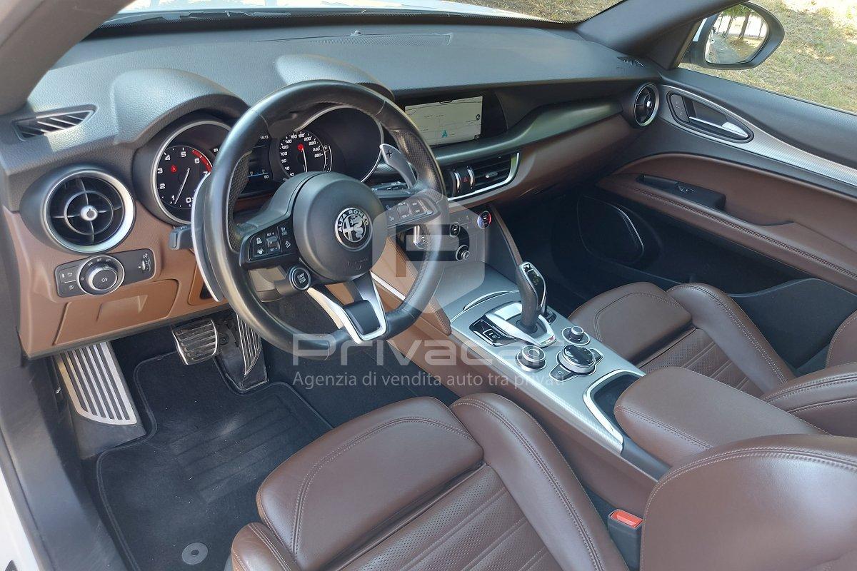 ALFA ROMEO Stelvio 2.0 Turbo 280 CV AT8 Q4 Veloce