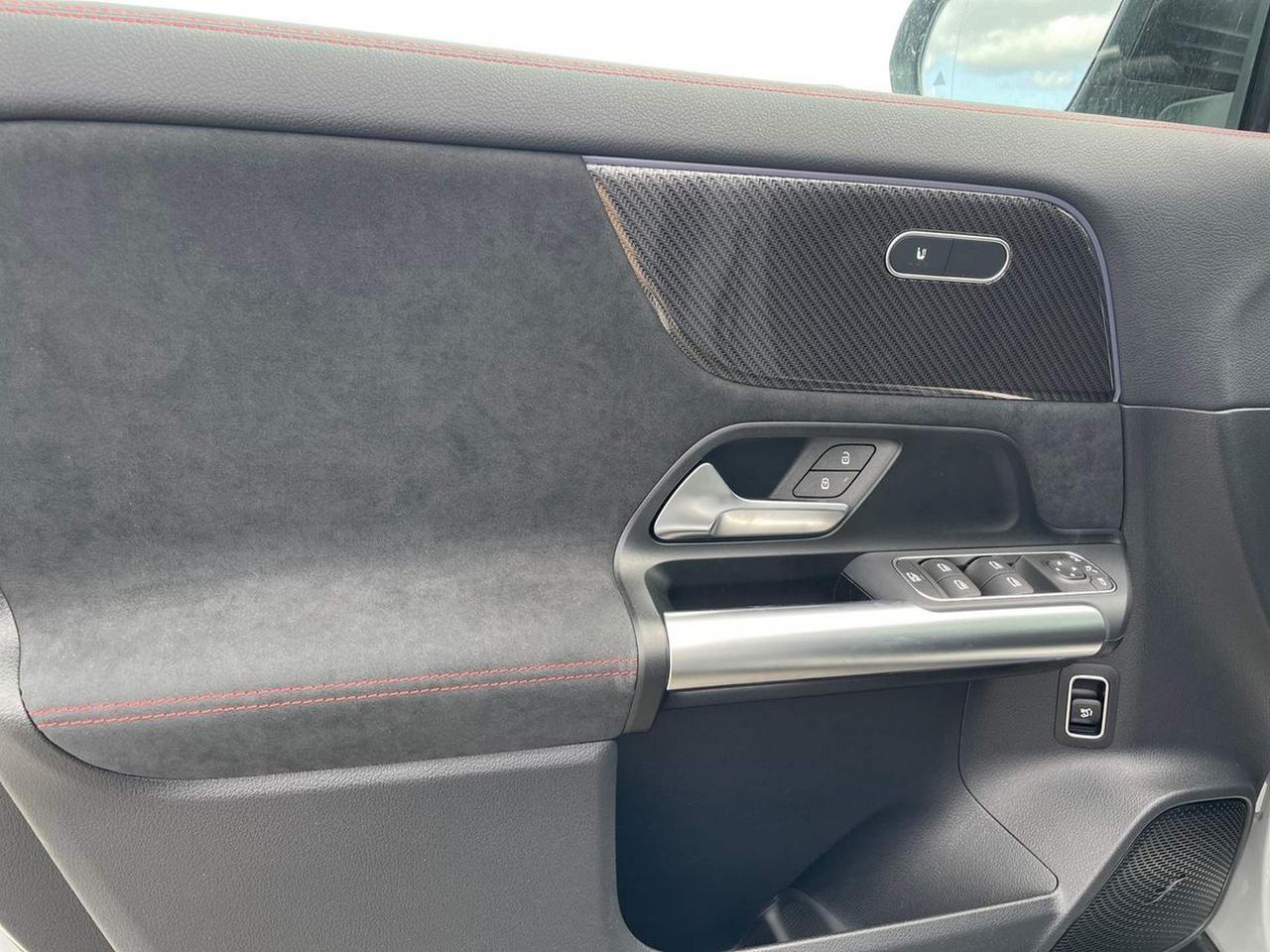 Mercedes-Benz Mercedes-AMG GLA 35 4MATIC