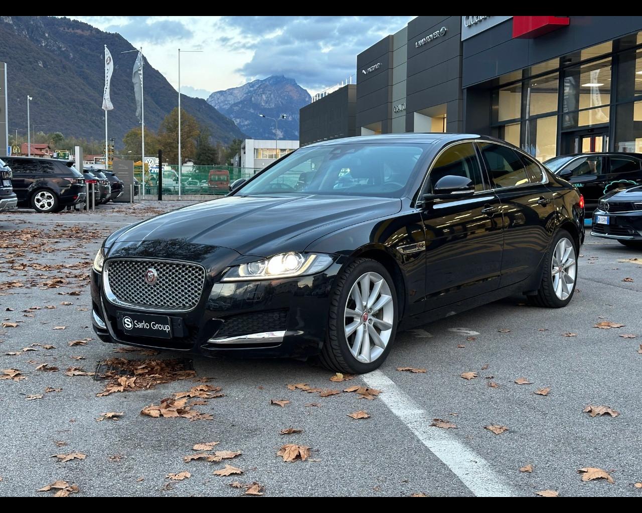 JAGUAR XF 2ª serie (X260) XF 2.0 D 180 CV aut. Prestige