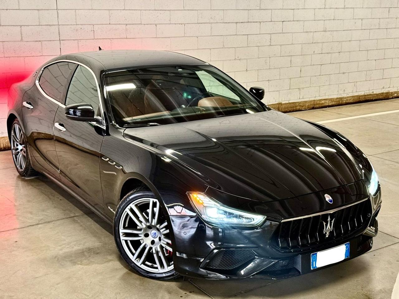 Maserati Ghibli V6 Diesel 275 CV Gransport