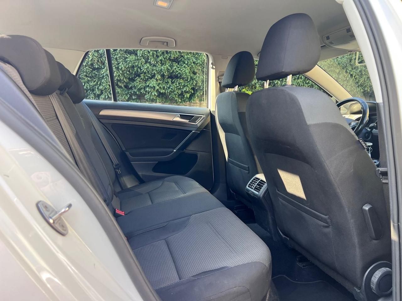 Volkswagen Golf 1.6 TDI BlueMotion Comfortli #7769