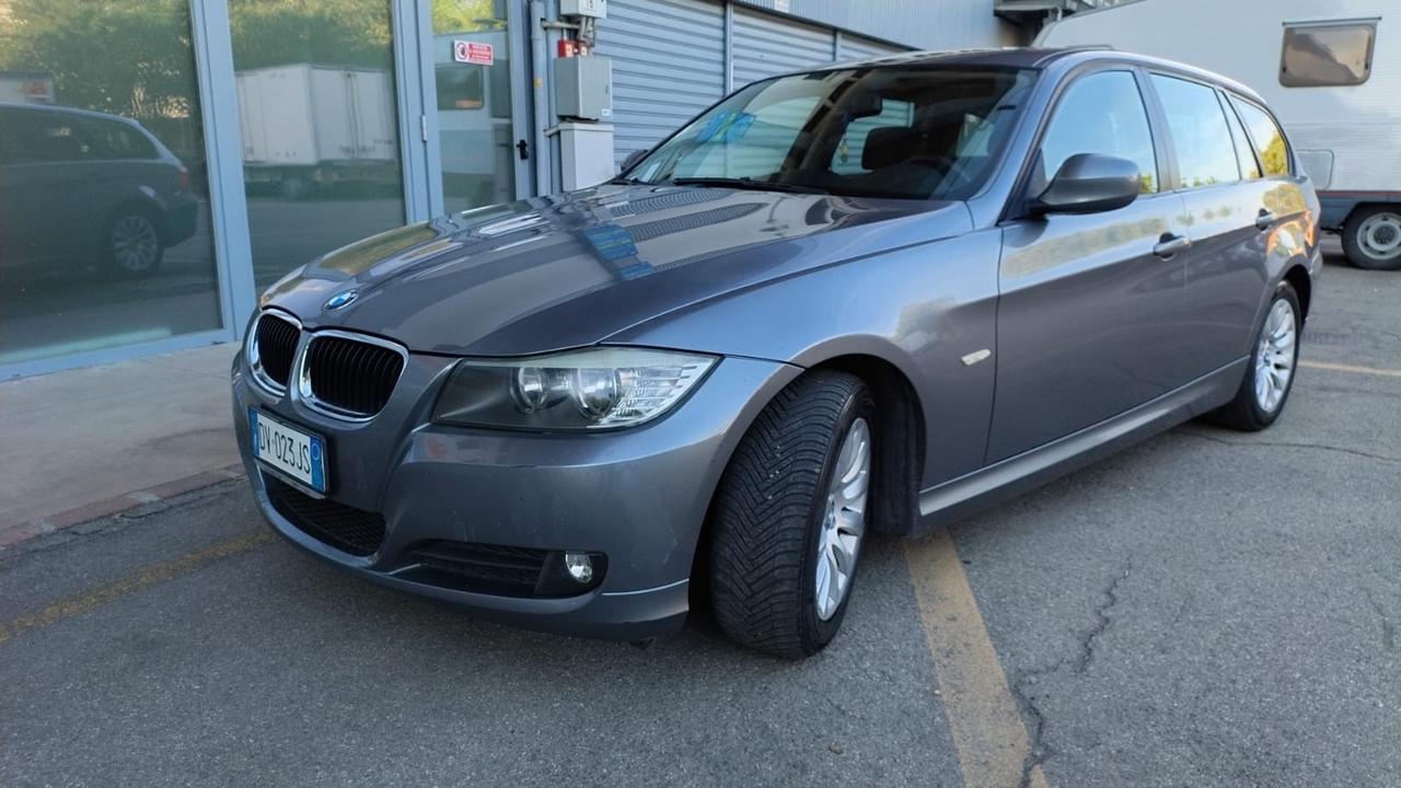 Bmw 320 320d cat Touring Attiva