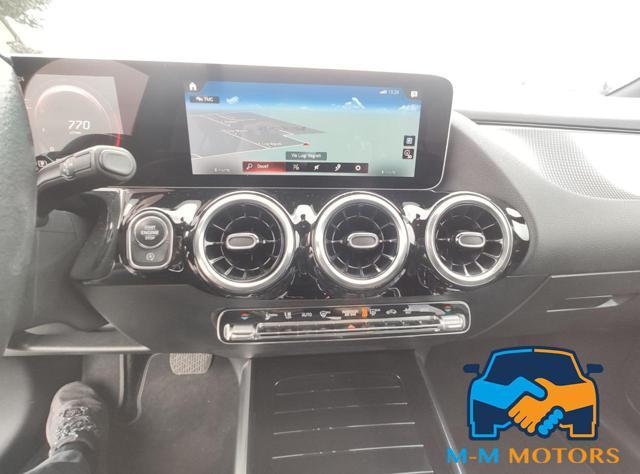 MERCEDES-BENZ GLA 200 Automatic Sport Plus