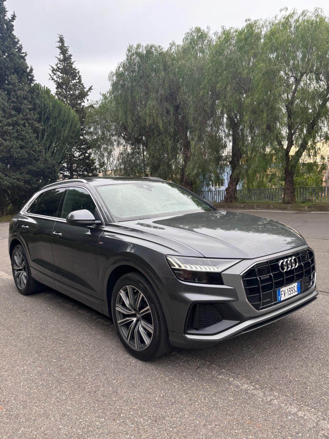 Audi Q8 50 TDI 286 CV quattro tiptronic SLINE FULL OPTIONAL