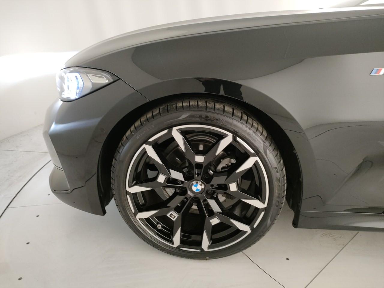 BMW 320d Touring mhev 48V MSport auto