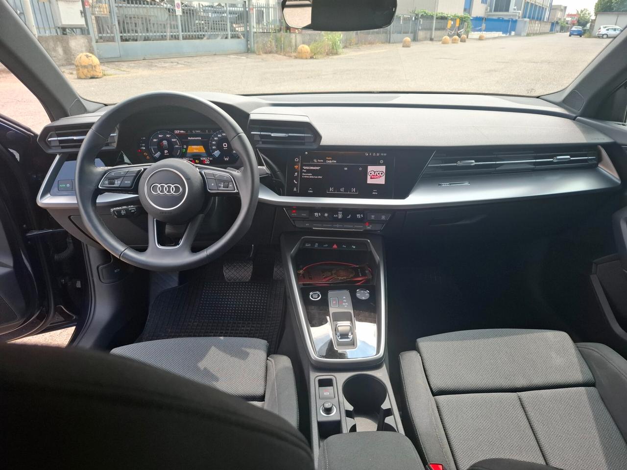 Audi A3 allstreet 35 TFSI S tronic Identity Contrast
