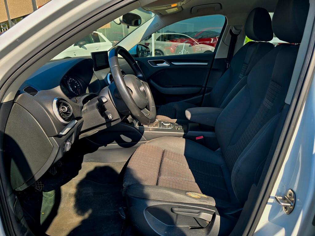 Audi A3 Sedan 1.6 TDI Ambition