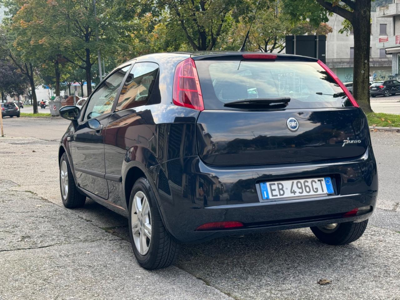 Fiat Grande Punto Grande Punto 1.4 - NEOP.- CAMBIO AUTOMATICO -GOMME NUOVE 4STAGIONI