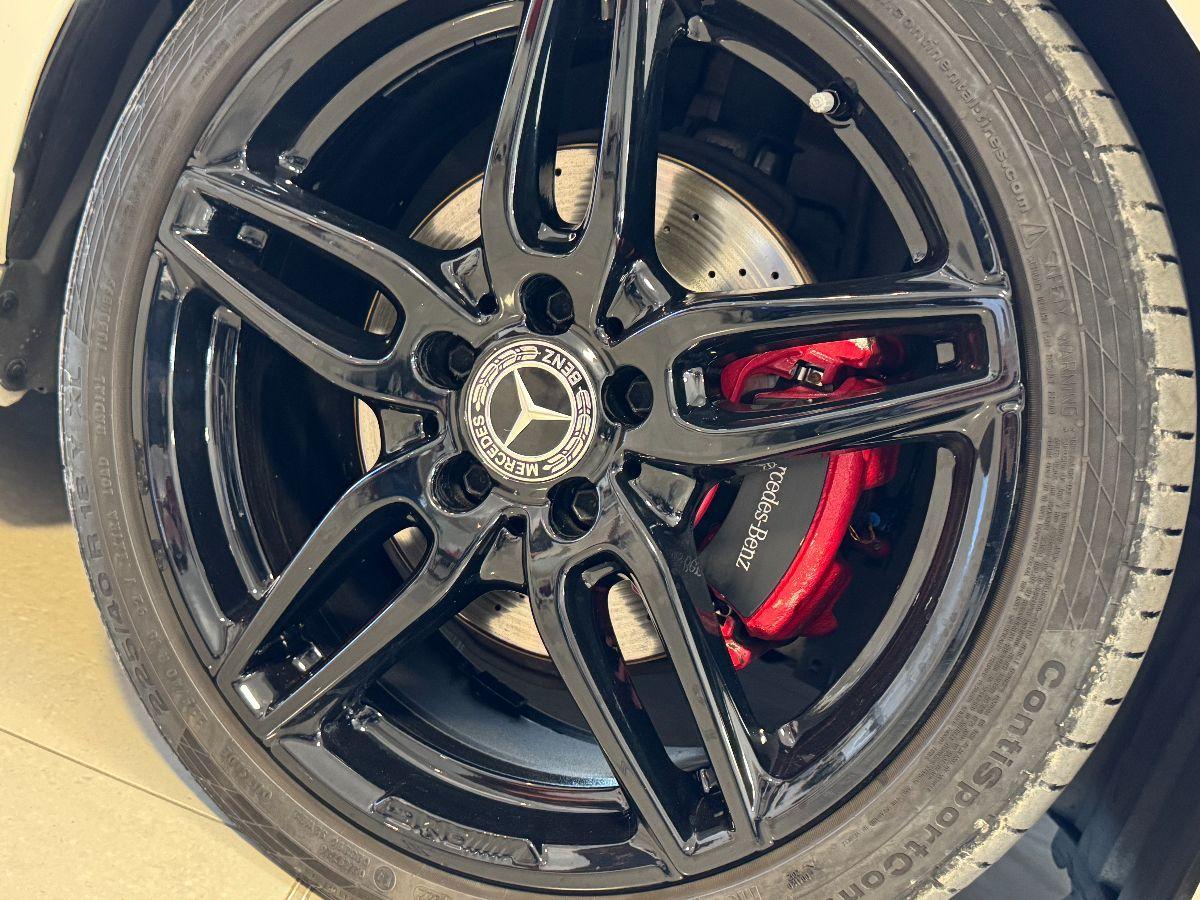 MERCEDES Classe CLA 200 d 4Matic Premium AMG 2019