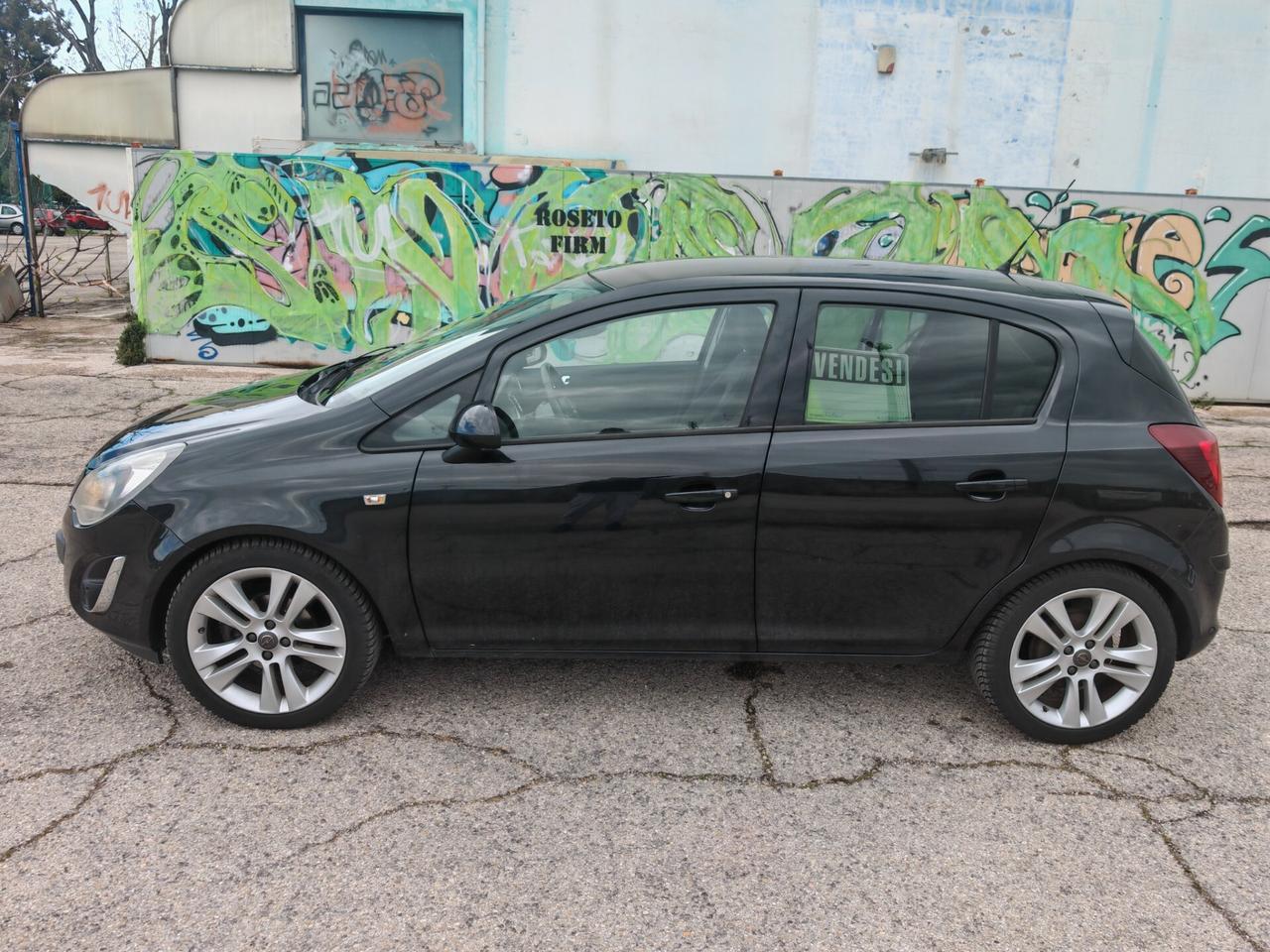 Opel Corsa 1.2 5p unico proprietario ok neopatentati no incidenti.