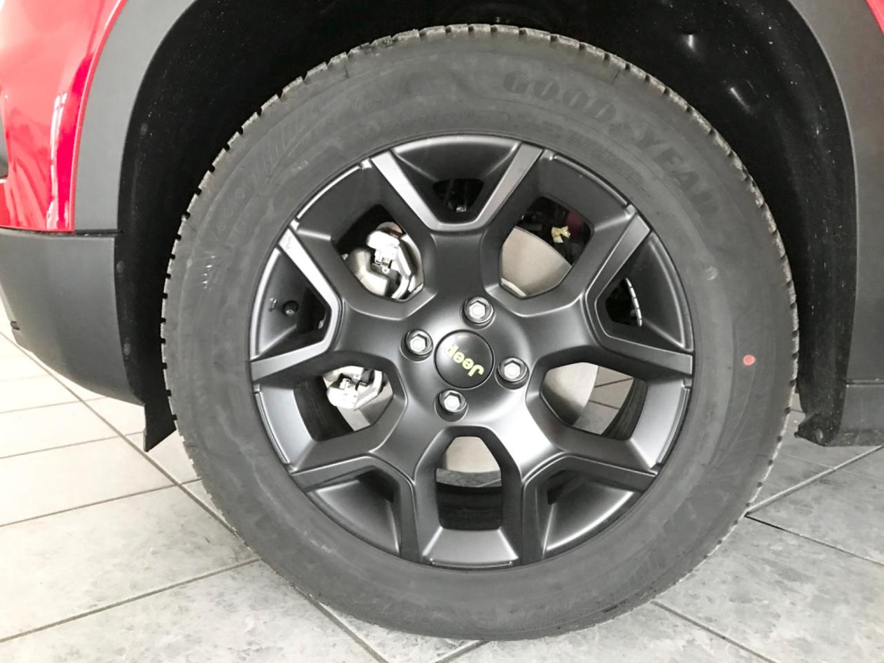 Jeep Avenger 4XE 1.2 Turbo 145 CV MHEV Upland