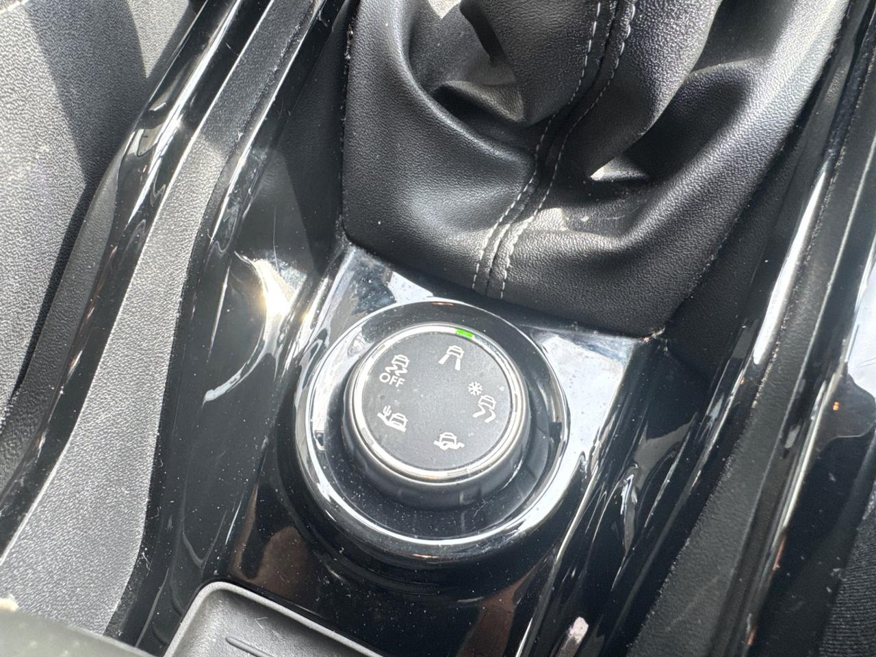 Peugeot 2008 BlueHDi 120 S&S Allure 2016