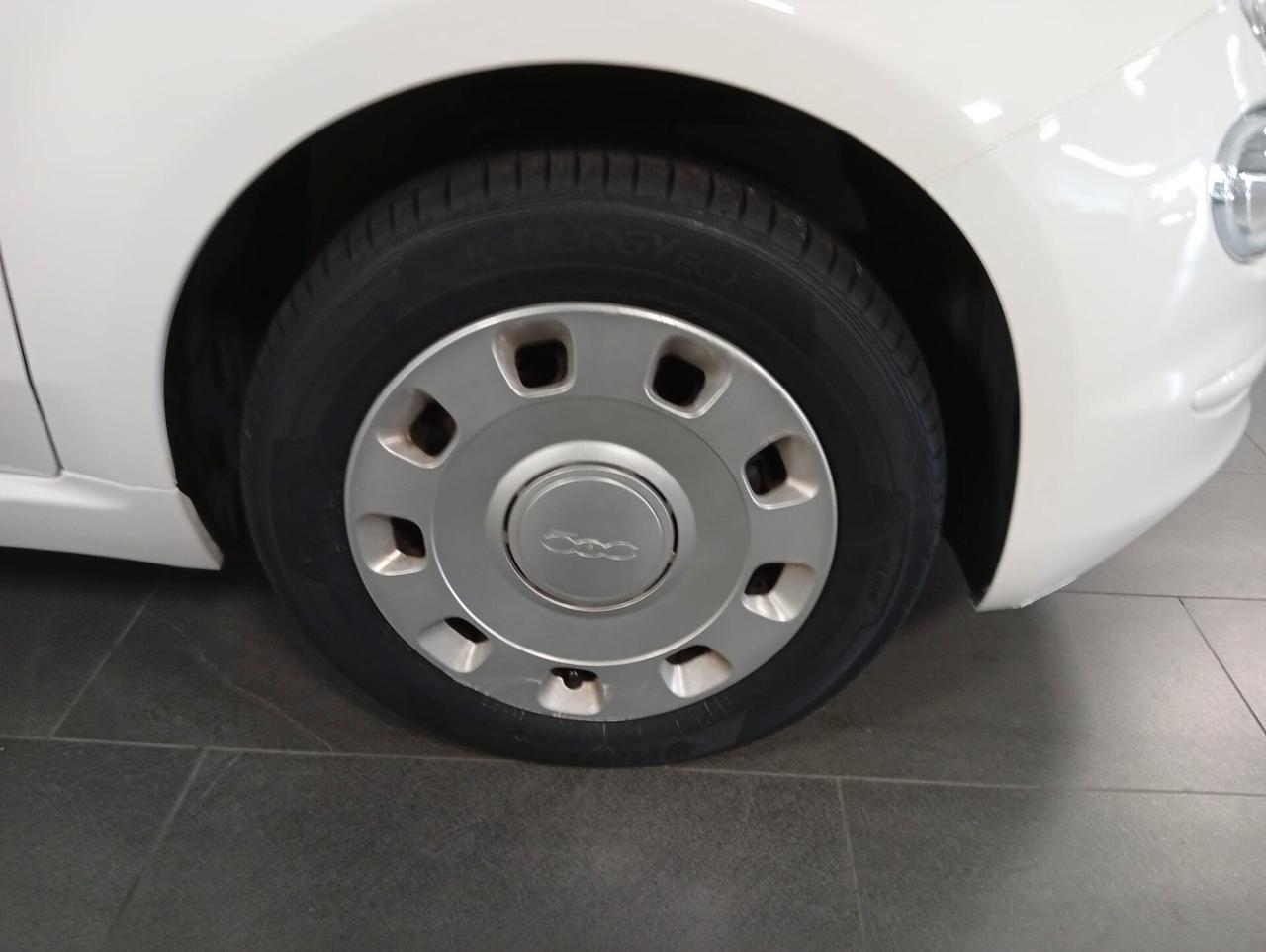 Fiat 500 1.0 Hybrid Red