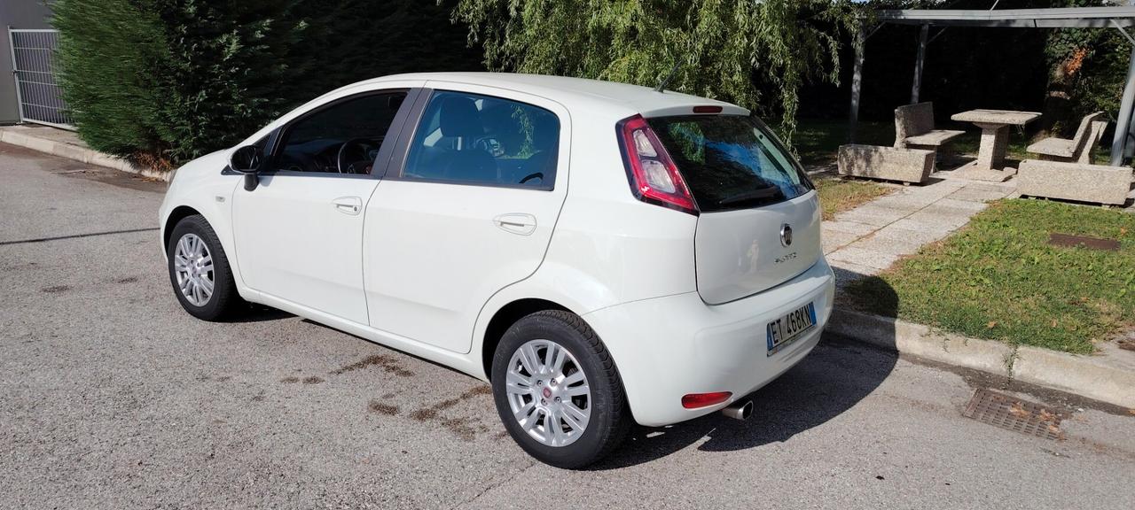 FIAT PUNTO 1.3 MJET IVA ESPOSTA