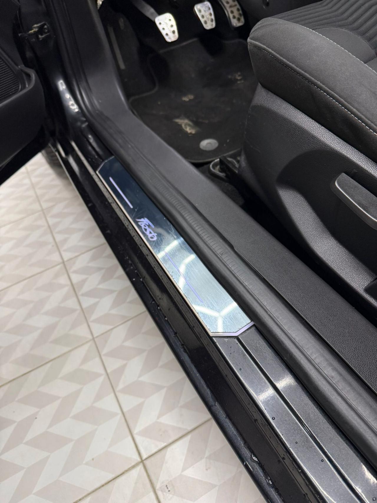 Ford Fiesta 1.5 TDCi 75CV 3 porte Titanium