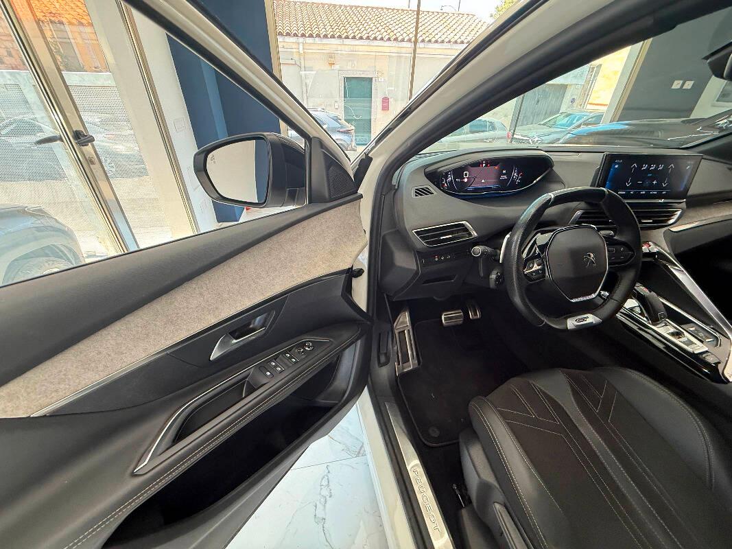 Peugeot 3008 II PEUGEOUT 3008 GT 1.5 bluehdi GT s&s 130cv eat8