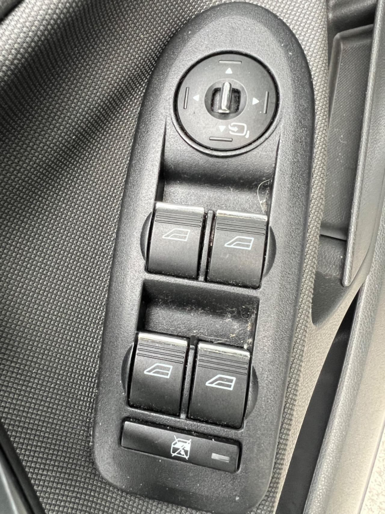 FORD KUGA 2.0 DIESEL AUTOMATICA 4X4 FULL OPTIONAL